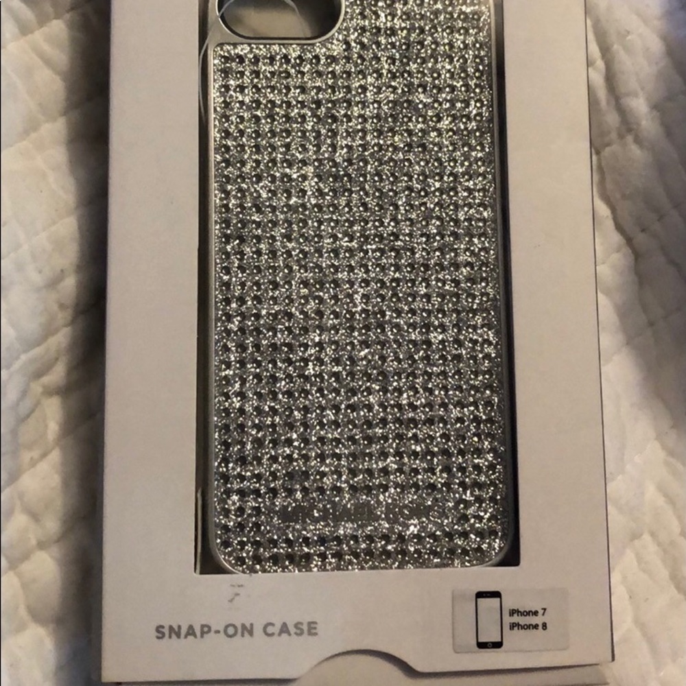 Michael Kors IPhone 7or8 case Silver/crystal studs